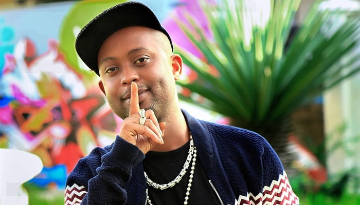 Mr Blue yavuze uko yakeneshejwe n’ibiyobyabwenge inshuti zikamushiraho