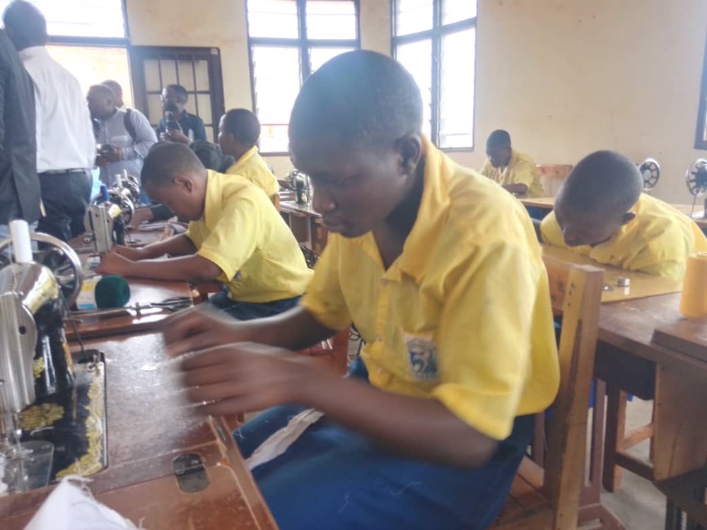 Huye: Hifuzwa ko abafite ubumuga bwo kutumva no kutavuga bahabwa akazi