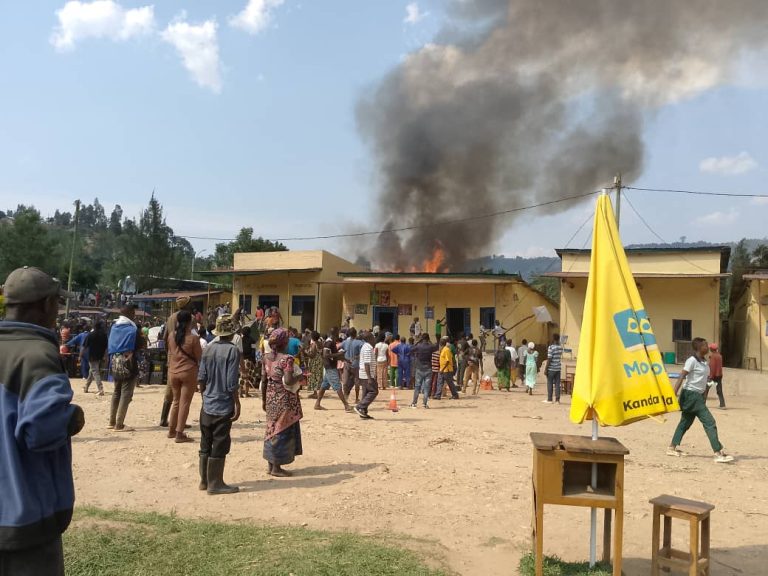 Nyamasheke: Umusore w’imyaka 18 yahishije ibicuruzwa bya miliyoni 2,7 Frw
