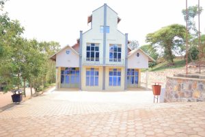 Hamaze gufungurwa insengero zisaga 40 mu zari zafunzwe mu Rwanda