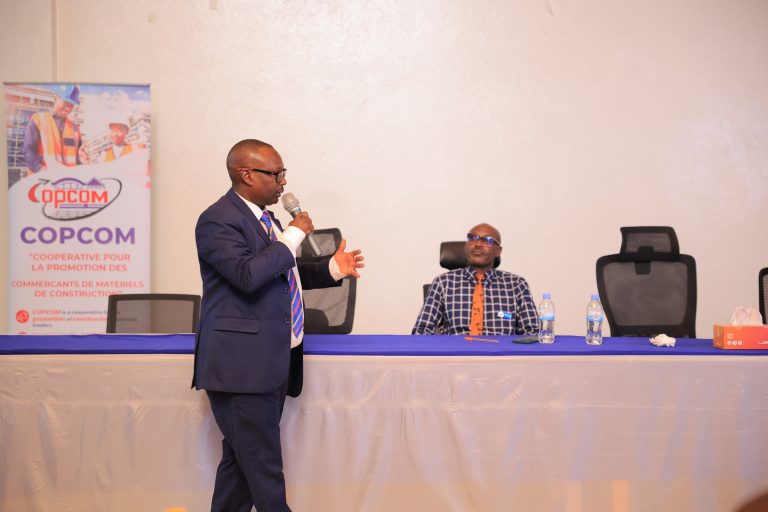 Abanyamuryango ba COPCOM bahaye umukoro komite yatowe