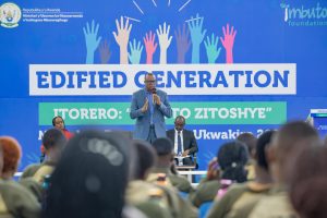 Mufite igihugu cyiza cyavuye ahakomeye- Minisitiri Dr. Bizimana abwira Imbuto Zitoshye