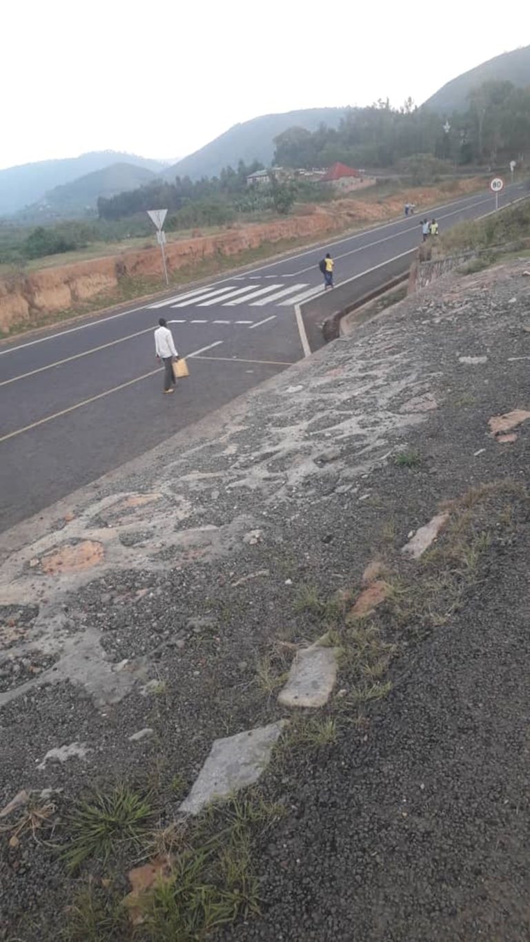 Gatsibo: Gasange umuhanda wa Kaburimbo iciriritse bubakiwe wabakuye mu bwigunge
