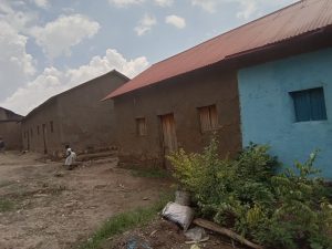 Karongi: Abatujwe mu Mudugudu wa Kabeza bamaze imyaka 4 mu icuraburindi