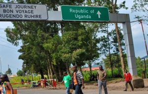 Burera: Bababazwa n’urubyiruko rusuhukira muri Uganda rukagaruka rwarahindanye
