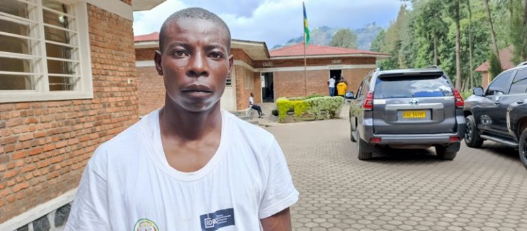 Rubavu: Niragire yashukishijwe akazi n’abakomisiyoneri ba FDLR yisanga mu bucakara