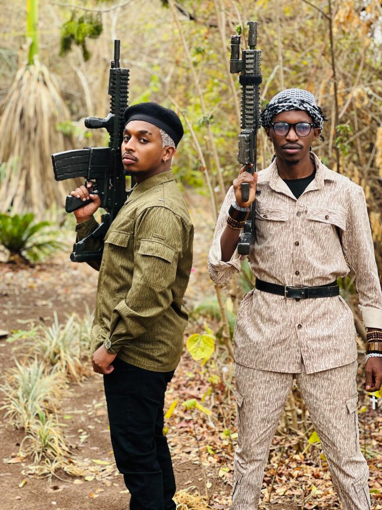 Junior Rumaga yasohoye igisigo yafatanyije na Kenny Sol