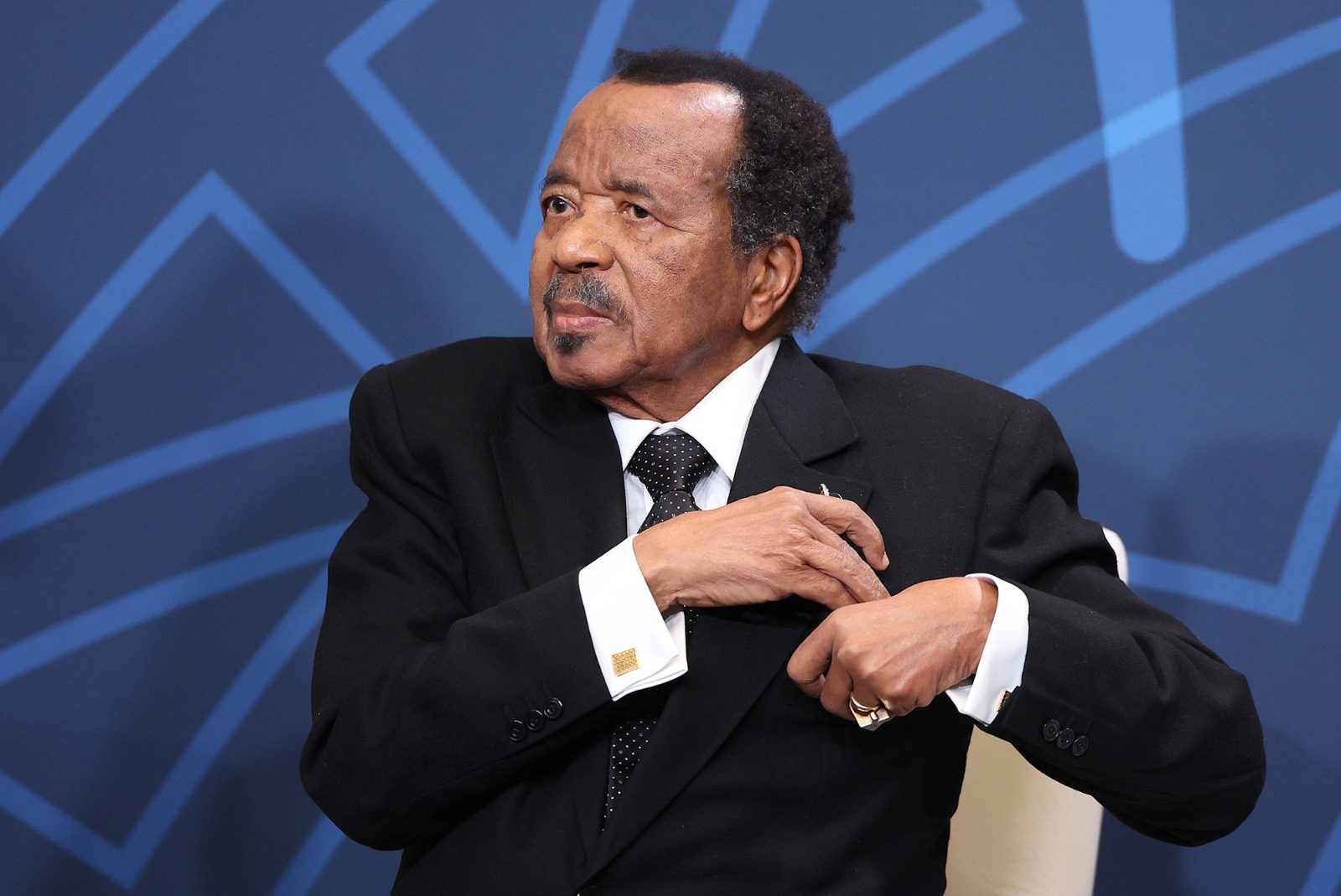 Cameroun: Hari impungenge ku buzima bwa Perezida Biya