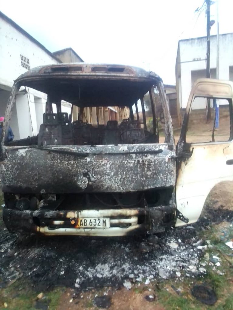 Ruhango: Imodoka ya kowasiteri yahiye irakongoka