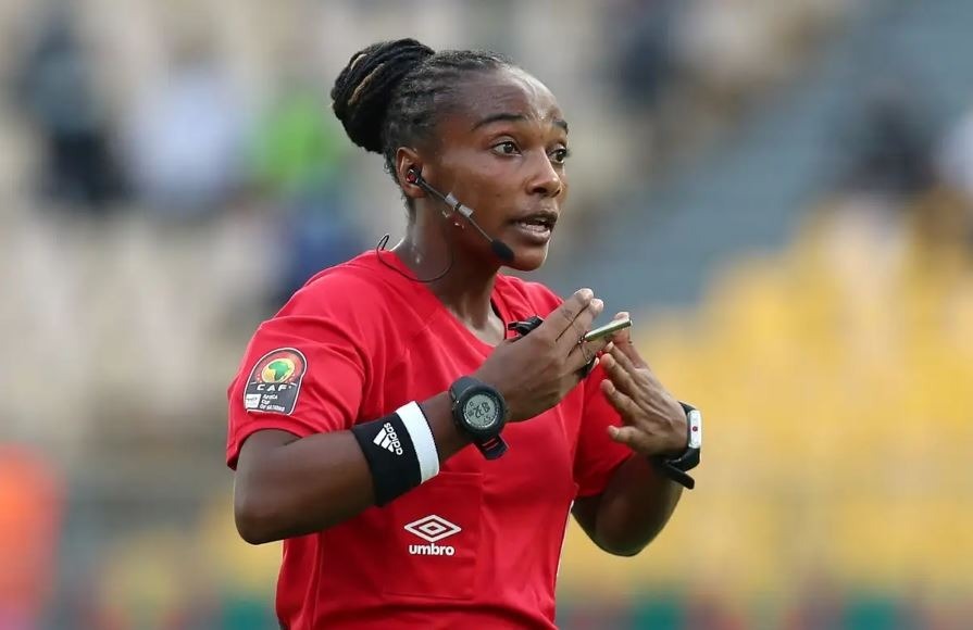 Mukansanga Rhadia Salima yasezeye umwuga wo gusifura