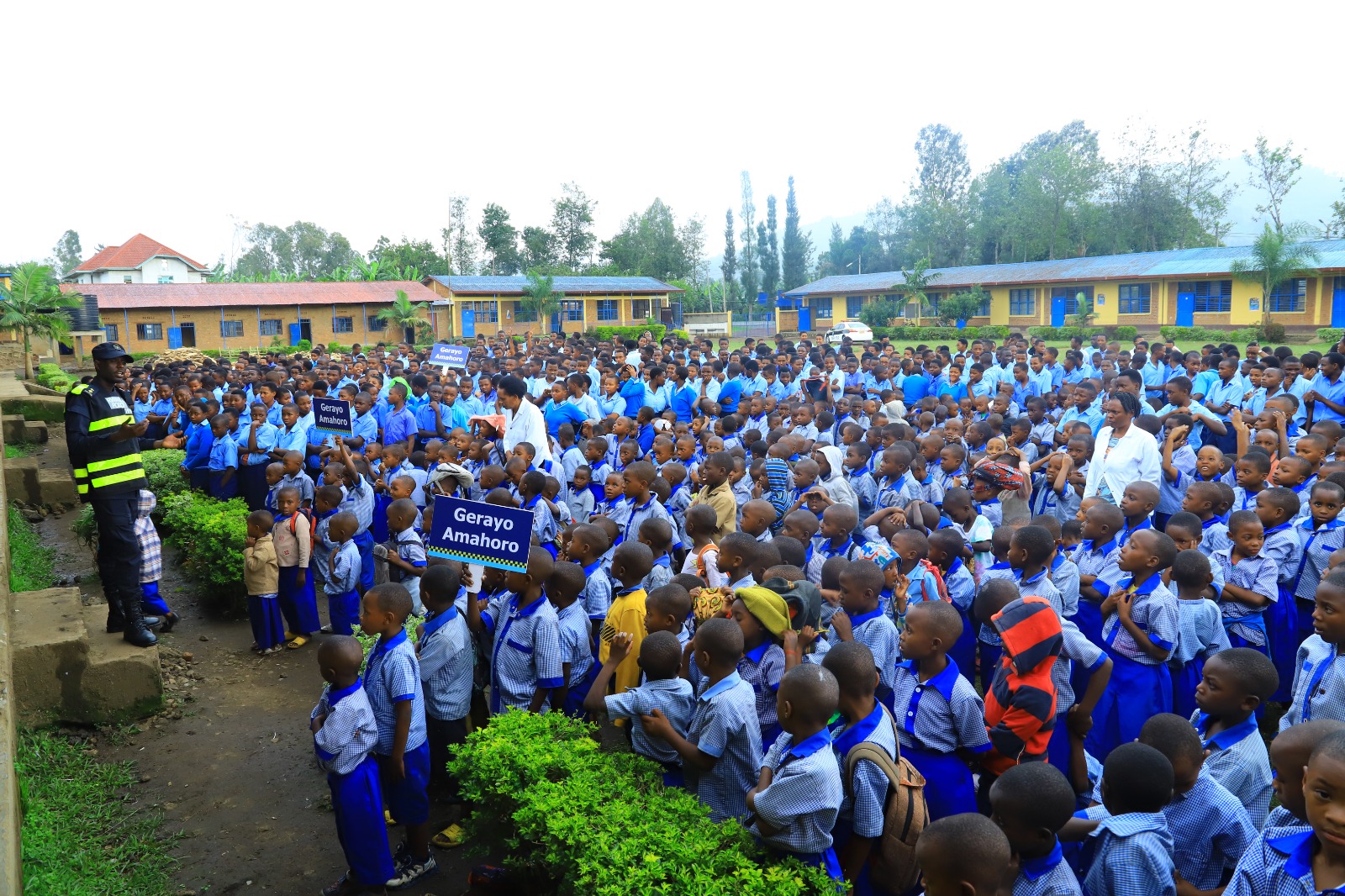 Iburengerazuba: Abakoresha umuhanda  baributswa kwirinda icyateza impanuka