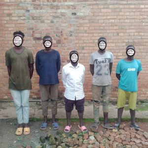 Amajyepfo: Baravuga imyato Polisi ikomeje umukwabo mu bakekwaho ubujura 