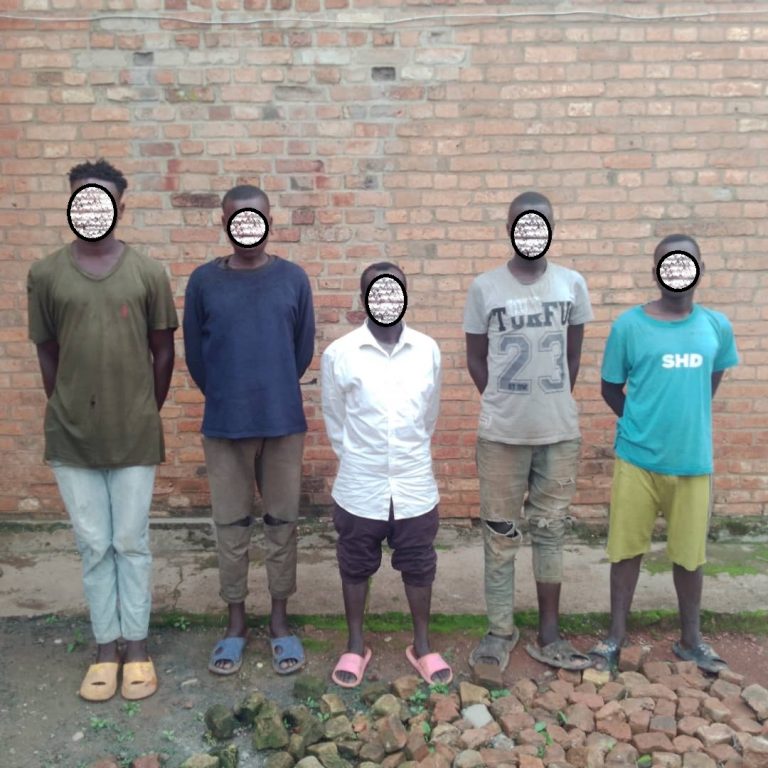 Amajyepfo: Baravuga imyato Polisi ikomeje umukwabo mu bakekwaho ubujura 