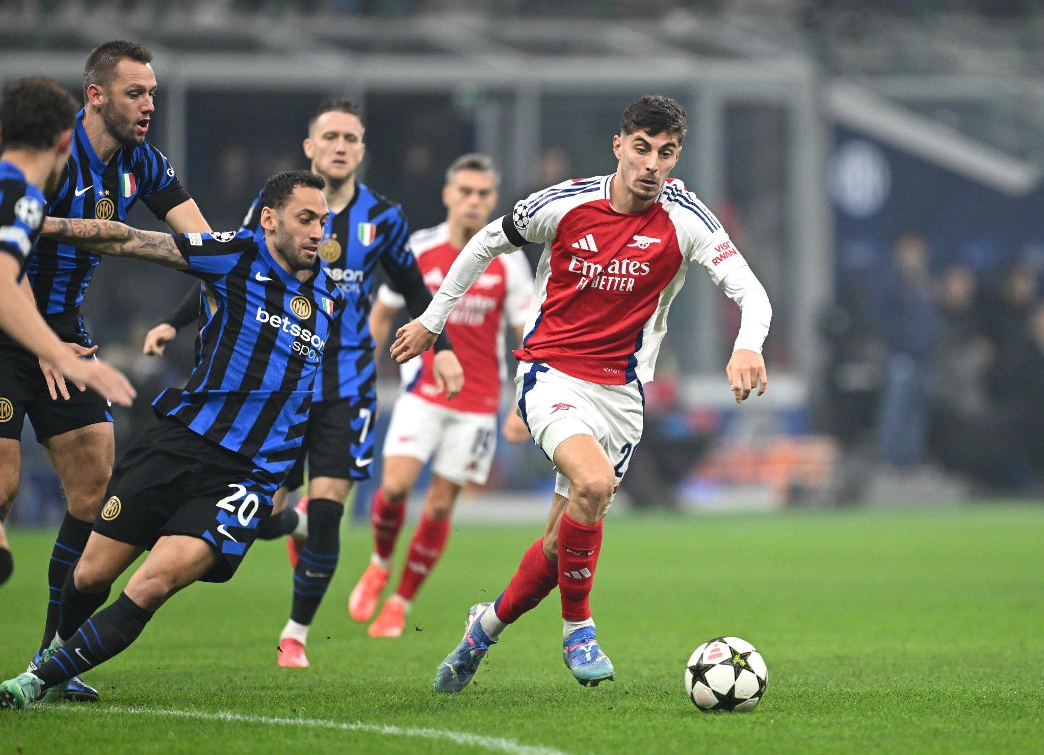 UEFA Champions League: Arsenal na PSG ntizahiriwe, FC Barcelona ntihagarikwa 