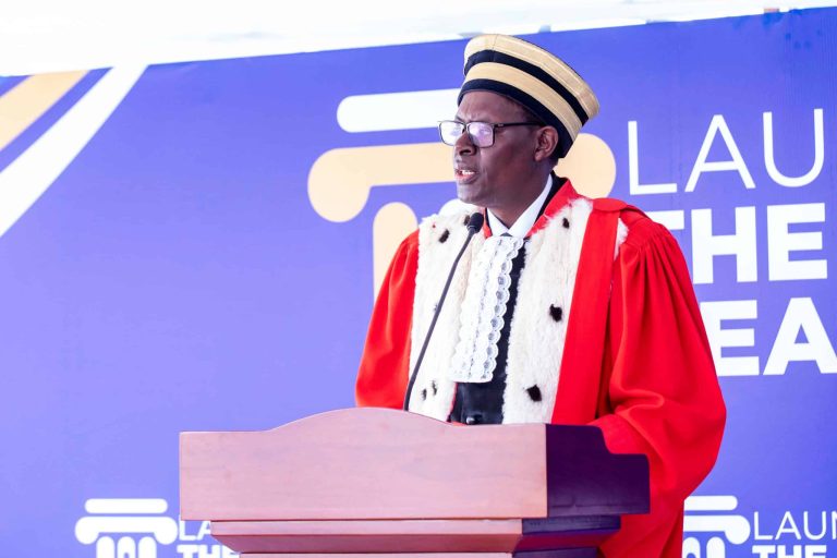 Inama Nkuru y’Ubucamanza yirukanye Utuje wari Umwanditsi w’Urukiko