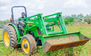 MIFOTRA yasabye abize ubuhinzi kubyaza umusaruro amahirwe abubonekamo