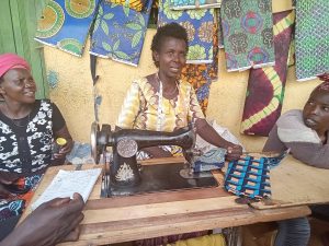 Rutsiro: Mukura barasaba kwegerezwa ishami rya Sacco hafi yabo