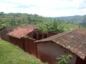 Ruhango: Byimana imirasire y’izuba bahawe yazimye bidateye kabiri banabura uwo babaza