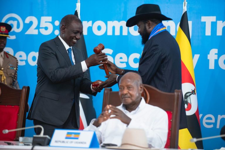 Perezida wa Kenya, Dr. Ruto yatorewe kuyobora EAC