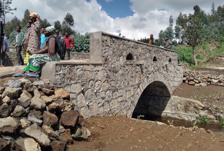 Musanze: Ikiraro cyabuzaga abana kwiga cyuzuye gitwaye miliyoni 60 Frw
