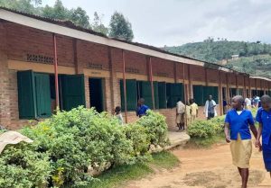 Musanze: Abaruhuwe kwiga banyagirwa kuri GS Kamisave barashima