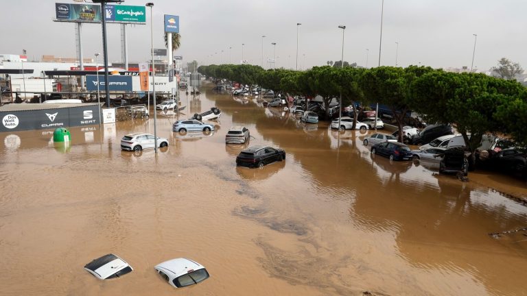 Espagne: Yatangiye icyunamo cy’iminsi itatu mu guha icyubahiro abahitanwe n’umwuzure
