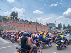 U Rwanda ruzahagarika kwandika moto zikoresha lisansi mu 2025