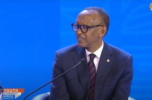 Mwigire ku byo abandi banyuzemo mube abo mwifuza kuba -Perezida Kagame