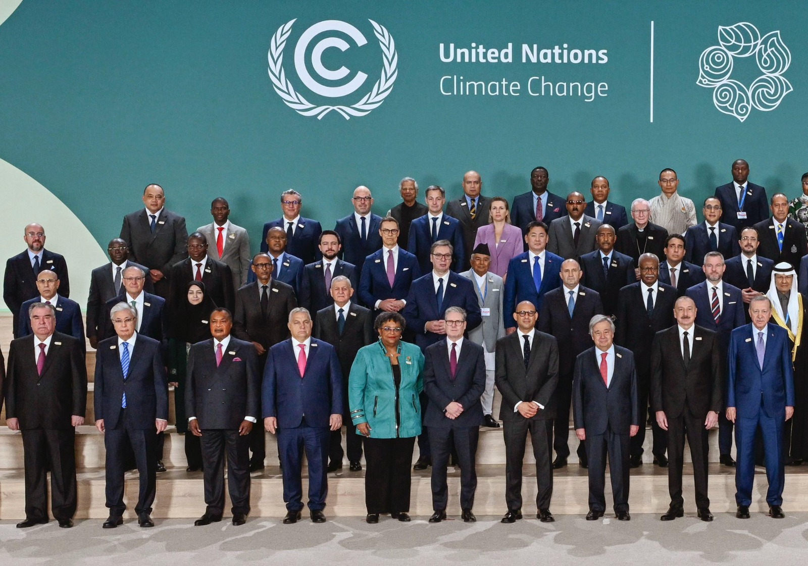 Perezida Kagame yifatanyije n’Abakuru b’Ibihugu mu gutangiza COP29