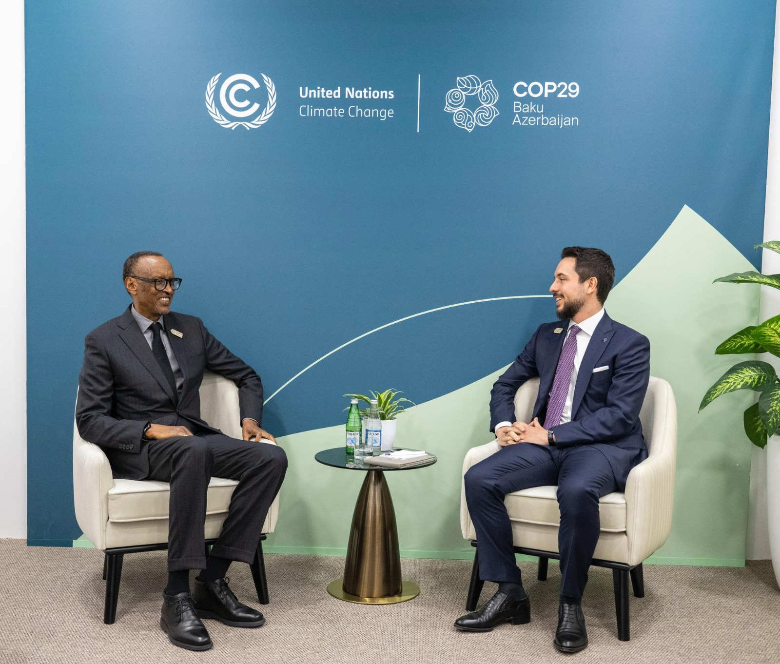 Perezida Kagame yahuye n’Igikomangoma cya Jordan