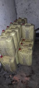 Nyabihu:  Babiri bafatanywe amajerikani 78 y’inzoga itemewe yitwa Kinyundo