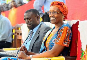 Uganda: Umugore wa Besigye yasabye ko umugabo we washimuswe arekurwa