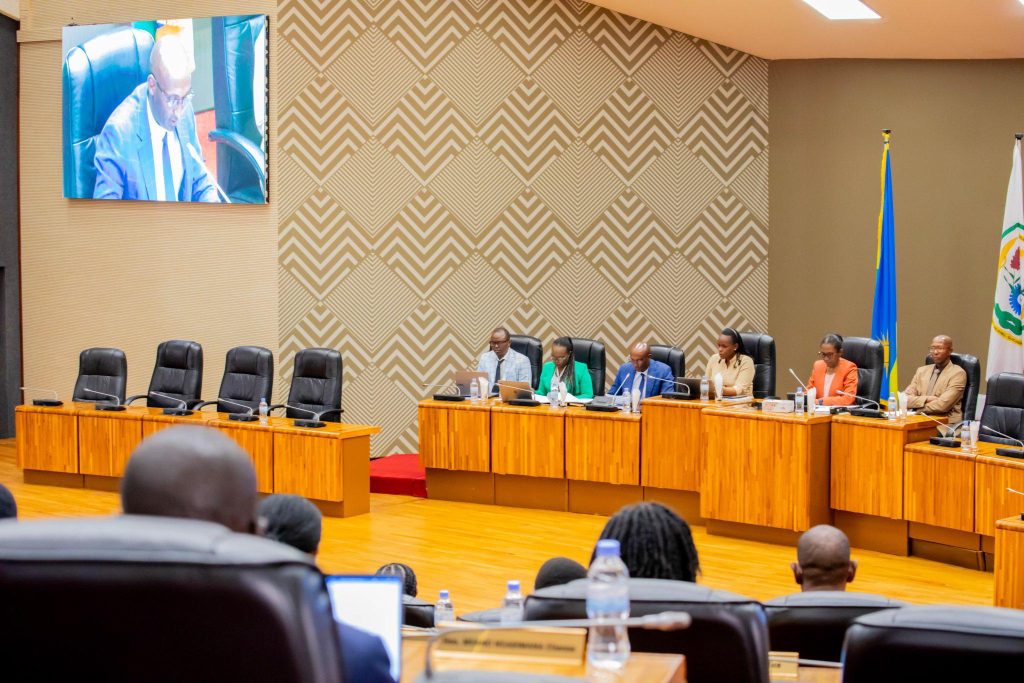 Hemejwe ishingiro ry’umushinga w’itegeko ry’Urugaga rw’Abanyamwuga mu gutanga Amasoko