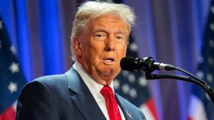 USA: Trump yasabiwe ko ibyaha yari akurikiranyweho biteshwa agaciro