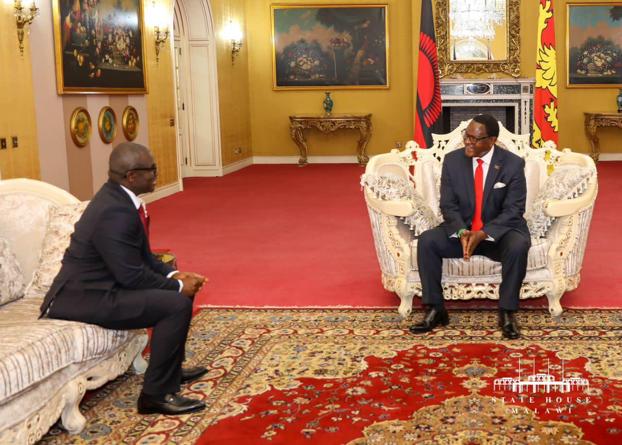 Amb. Bugingo yashyikirije Perezida Dr Chakwera impapuro zimwemerera guhagararira u Rwanda