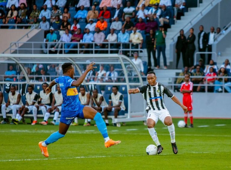 Kera kabaye umukino wa Rayon Sports na APR FC washyizwe mu Kuboza