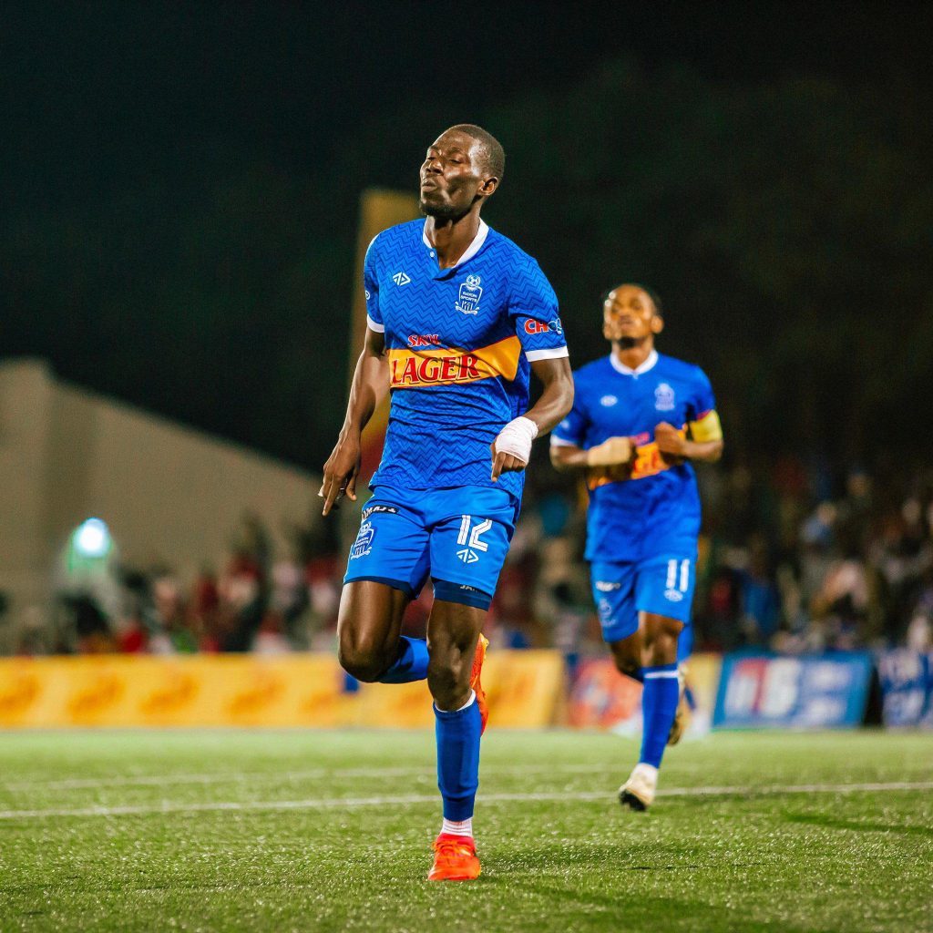 Rayon Sports yatsinze Etincelles ifata umwanya wa mbere muri Shampiyona