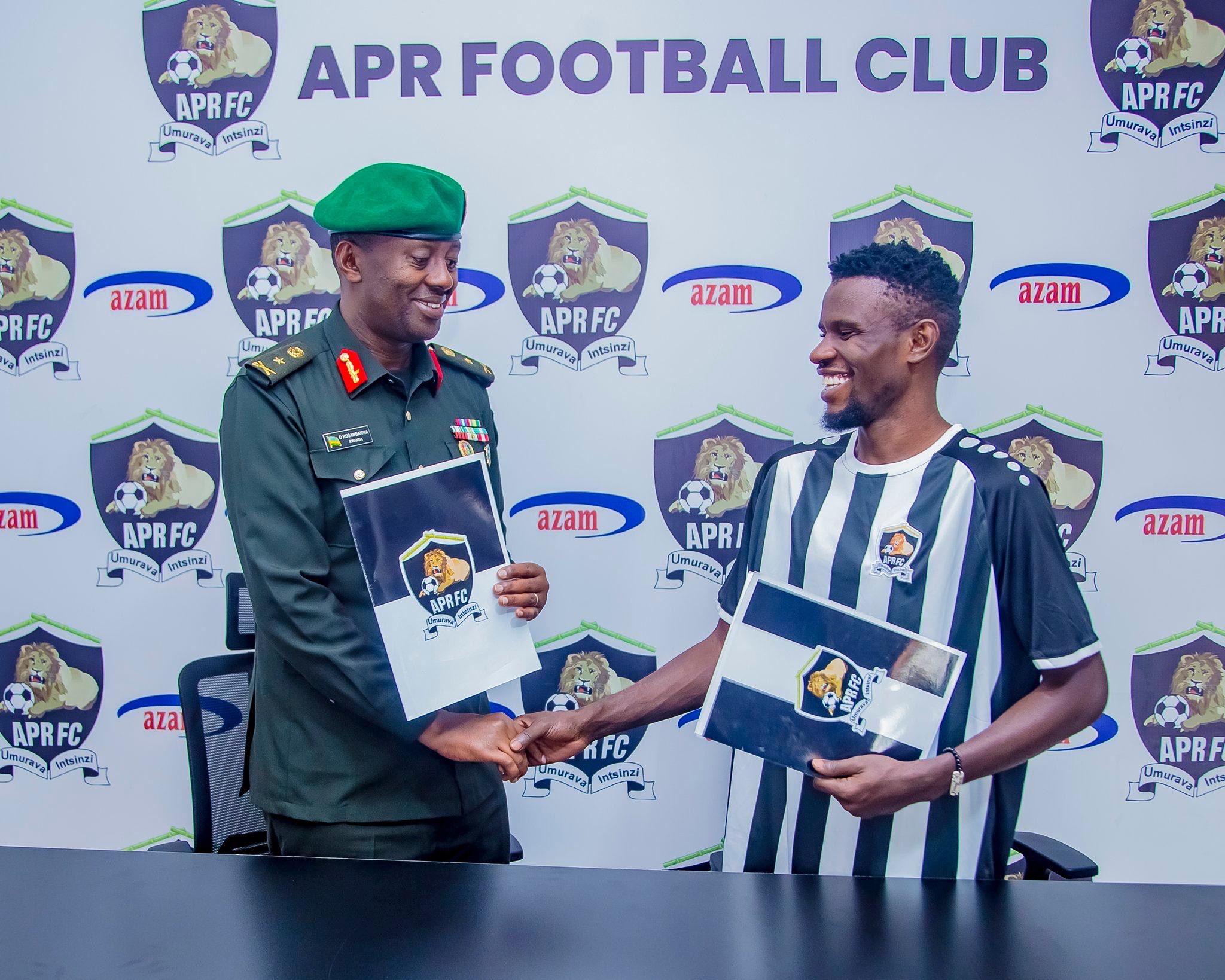 Nshimirimana Ismaël ’Pitchou’ yongeye gusubira muri APR FC
