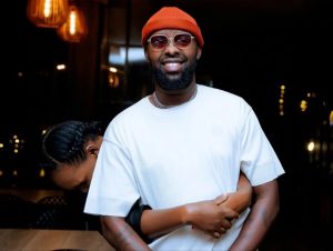 Nyamutooro yifurije isabukuru nziza Eddy Kenzo uyizihiza kuri Noheli&nbsp;
