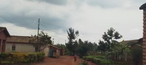 Muhanga: Babanza kuzimya amatara ngo babone umuriro ucana televiziyo