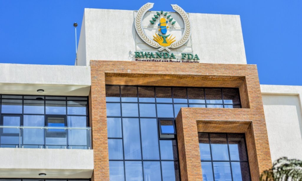 Rwanda FDA yashyizwe ku rwego rwa gatatu mu kugenzura ubuziranenge bw’imiti n’inkingo