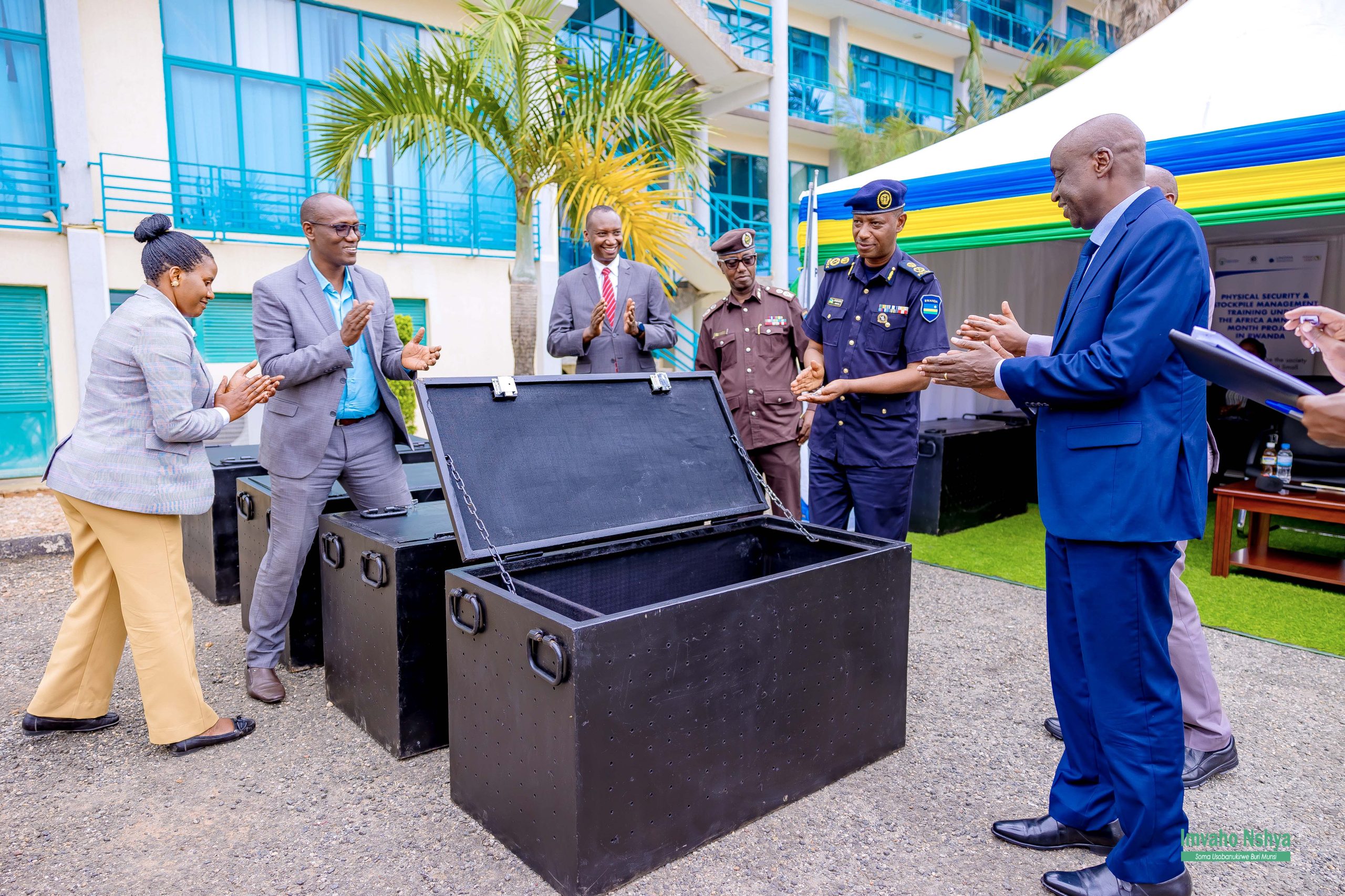Kigali: Inzego z’umutekano zahawe ububiko bw’imbunda bwimukanwa
