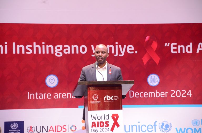 Abantu bashya 9 bandura VIH/SIDA ku munsi mu Rwanda