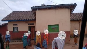 Rutsiro: Arashakishwa akekwaho kwica umugore amutemaguye agatoroka
