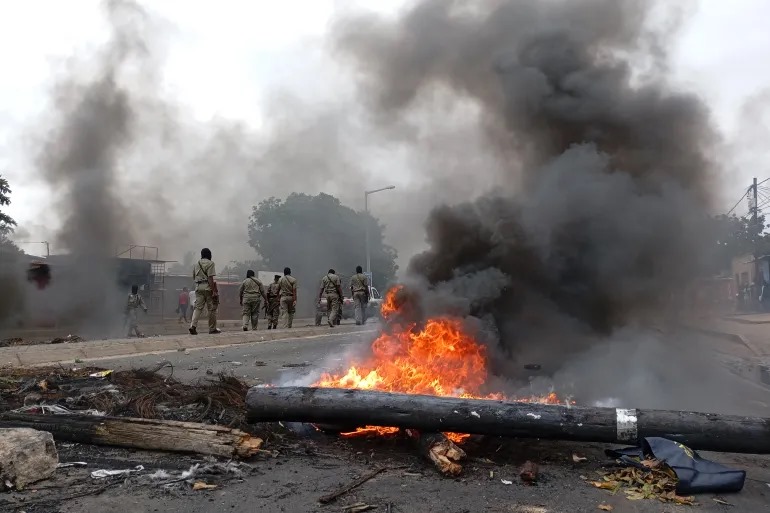 Mozambique: Imfungwa zirenga 1500 zatorotse gereza