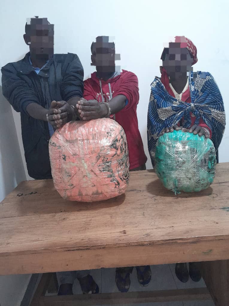 Batatu bafatanywe udupfunyika tw’urumogi 6200
