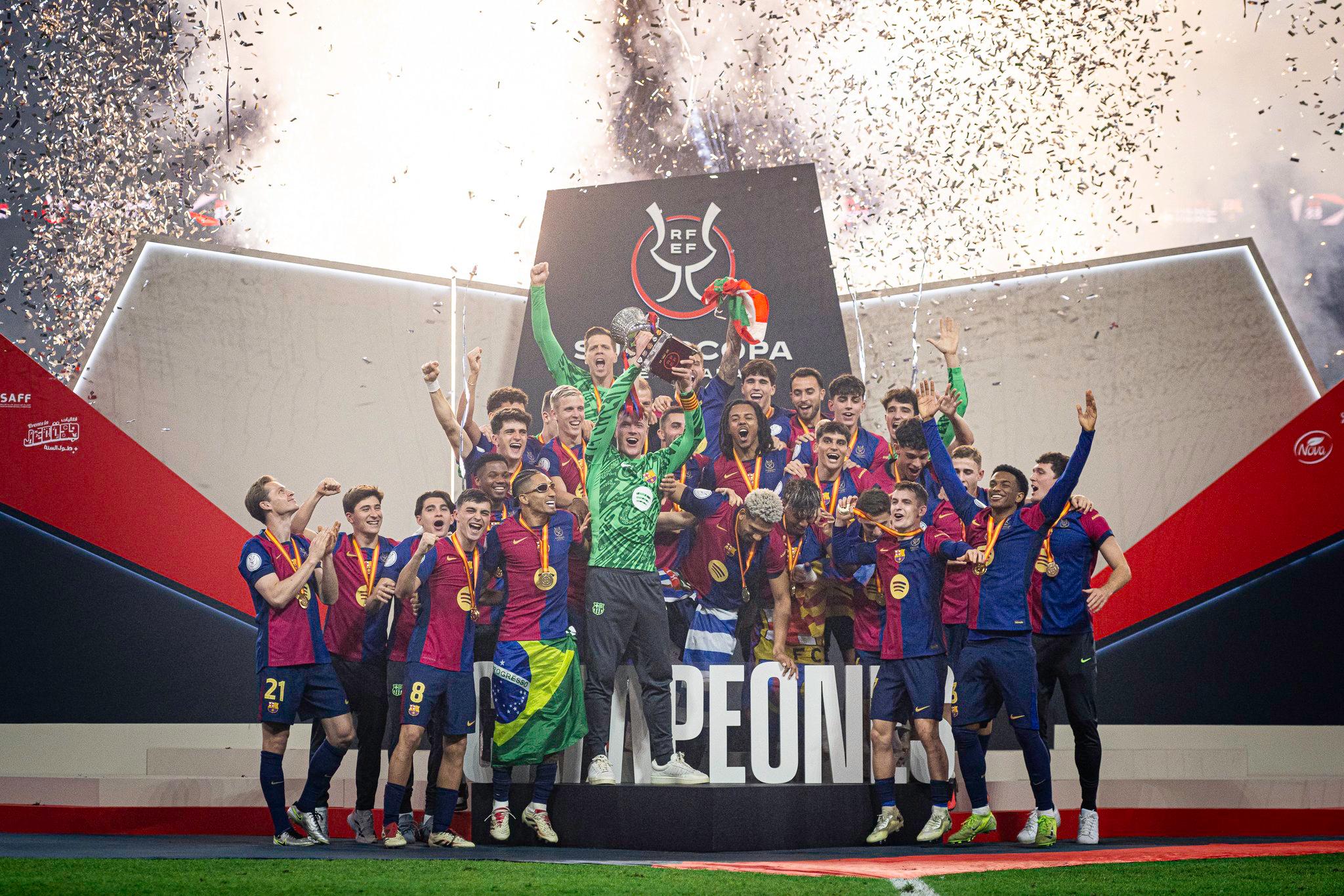 FC Barcelona yanyagiye Real Madrid yegukana Super Cup ya Espagne (Amafoto)
