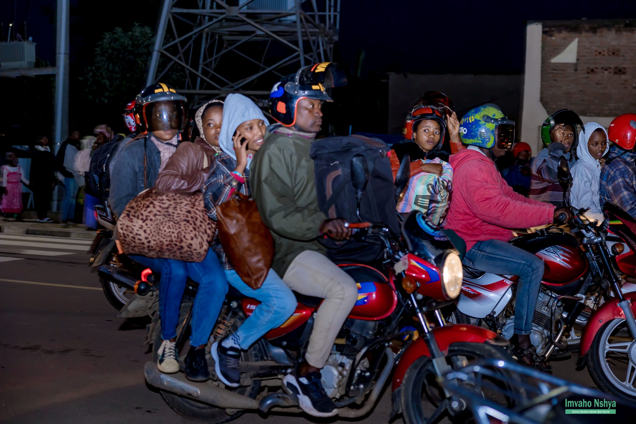 Abamotari ba Rubavu bafashije Abanyekongo guhunga