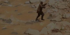 Iyangirika ry’ikiraro cyahuzaga Nyabihu na Ngororero cyahagaritse imigenderanire