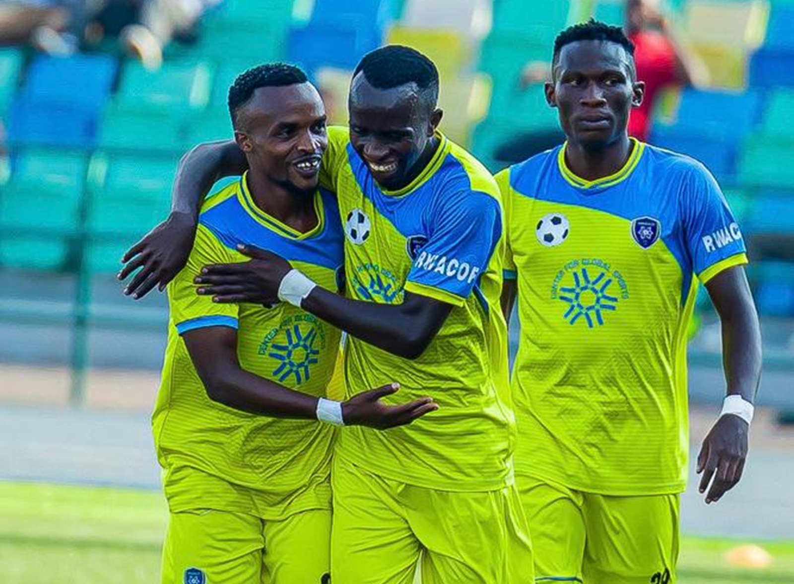 Bwa mbere mu mateka Amagaju FC yatsinze APR FC, aha ibyishimo ab’i Nyamagabe (Amafoto)